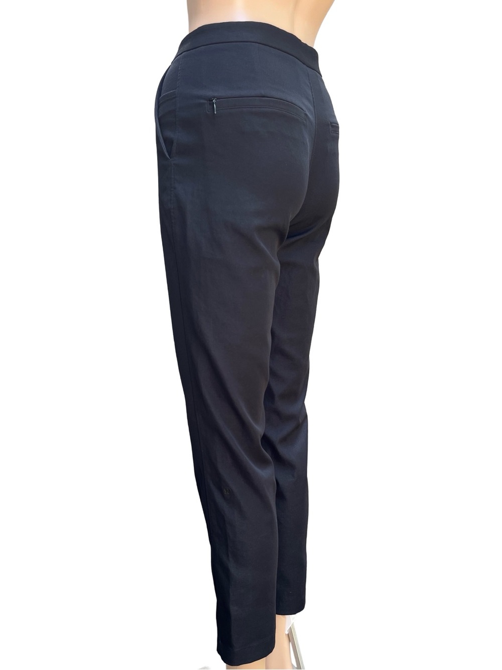 Lululemon City Trek Trouser 28” Black Size 2